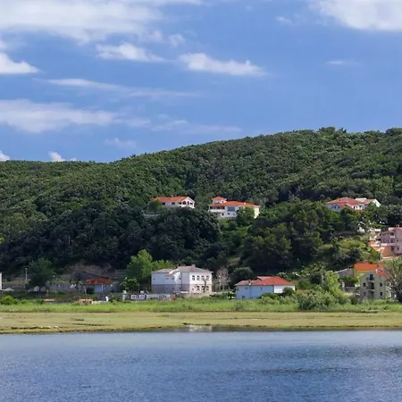 Superior Supetarska Draga