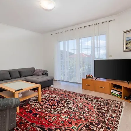 Vilă Superior Supetarska Draga