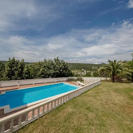 Superior * Supetarska Draga